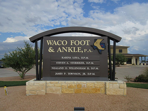 Waco Foot and Ankle Sign
